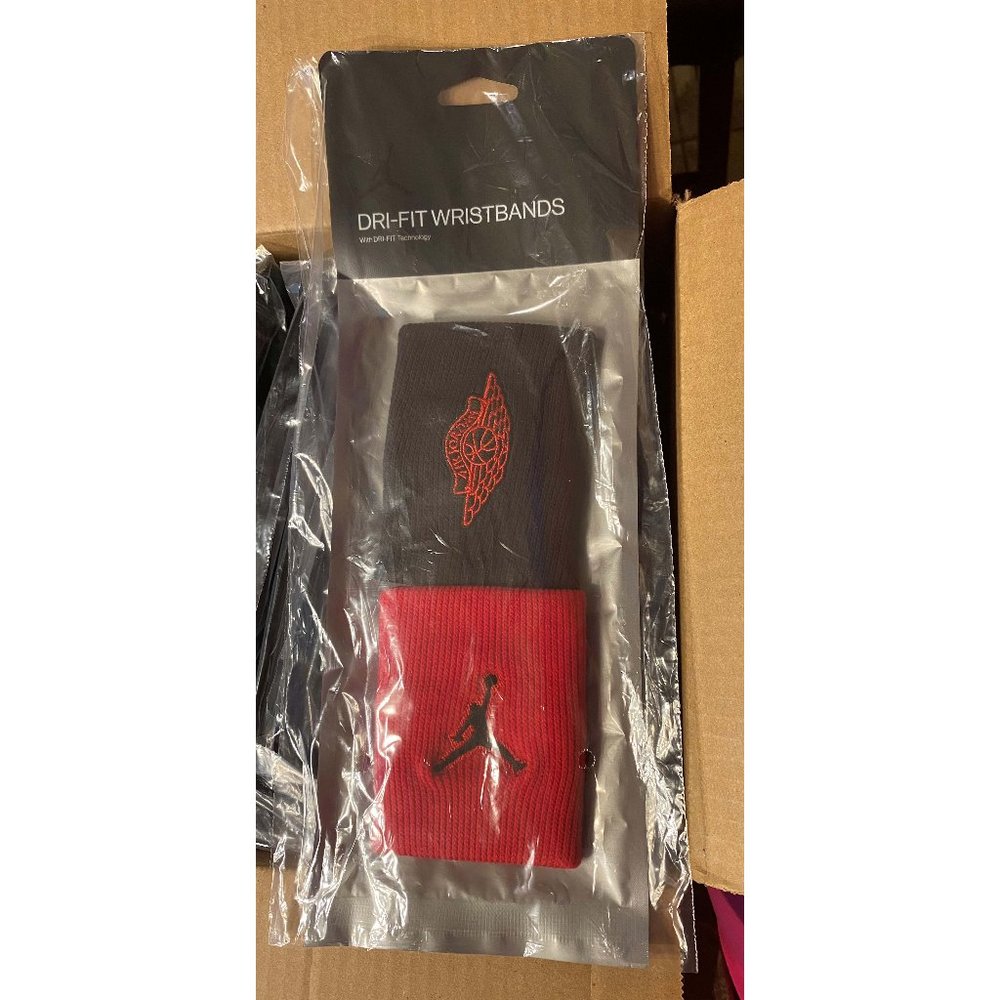 Jordan Jumpman Wings Wristbands Nike Gym Red Red/Black Air Jordan Workout NEW